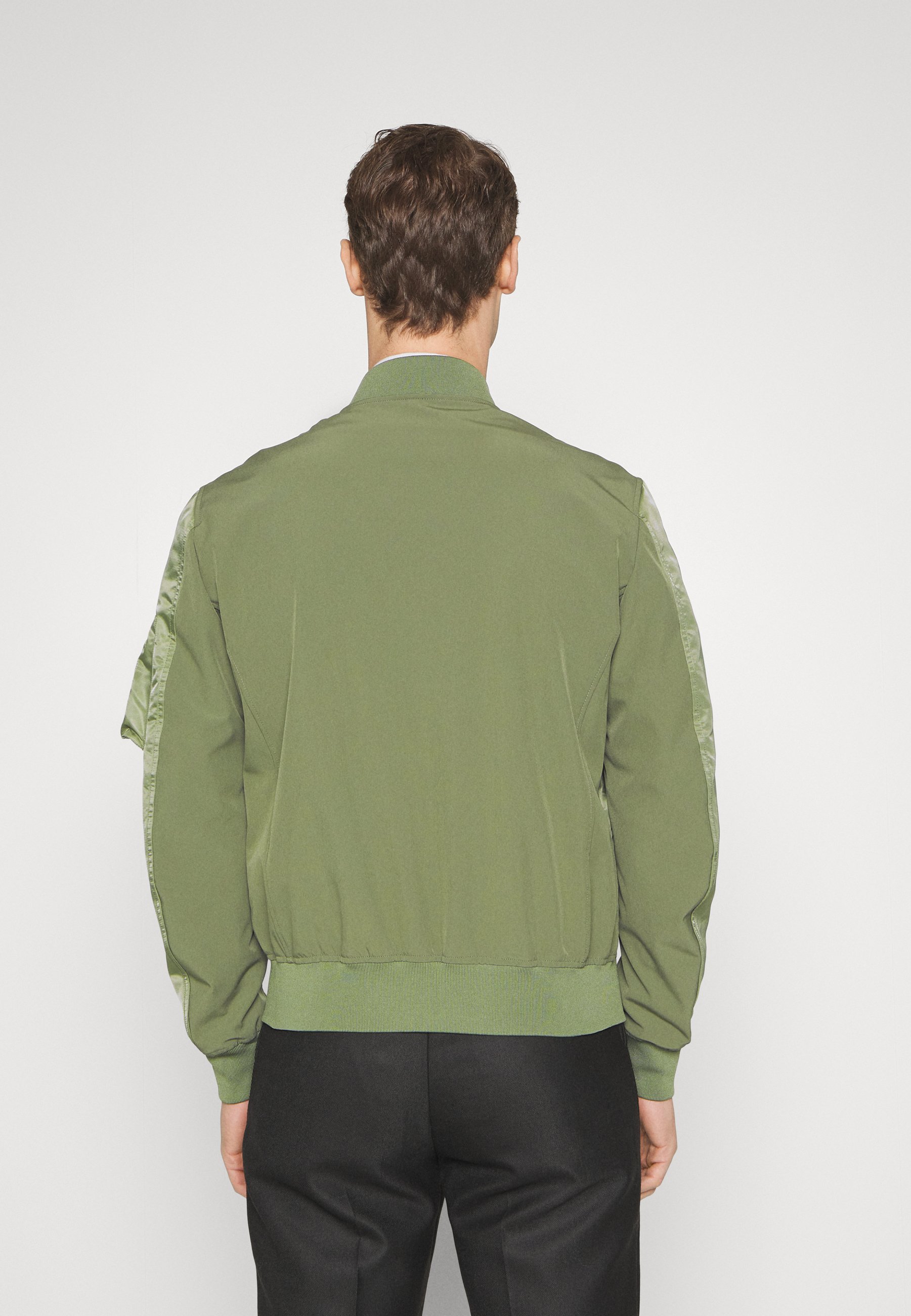 Blauer jacke herren oliv Clearance